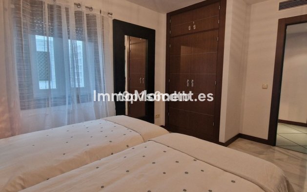 Wiederverkauf - Wohnung - Marbella - Puerto Banús