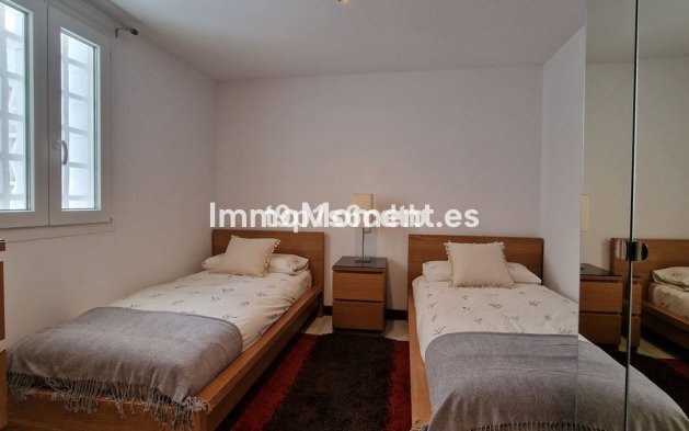 Wiederverkauf - Wohnung - Marbella - Puerto Banús