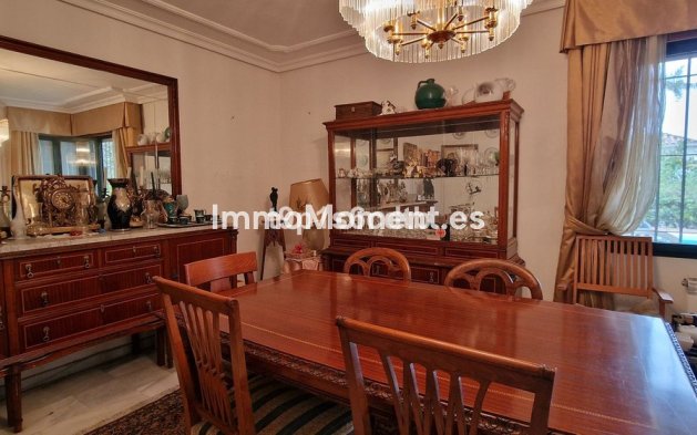 Wiederverkauf - Villa - Marbella - Marbella Centro