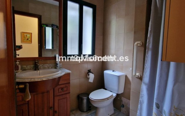 Wiederverkauf - Villa - Marbella - Marbella Centro