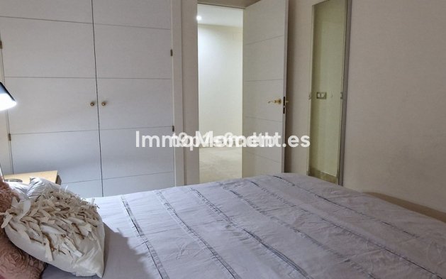 Resale - Apartment - Benahavís - Benahavís Centro