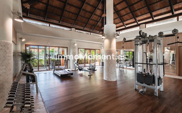 Resale - Apartment - Benahavís - Benahavís Centro