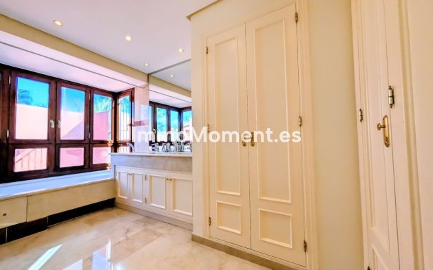 Wiederverkauf - Wohnung - Estepona  - New Golden Mile