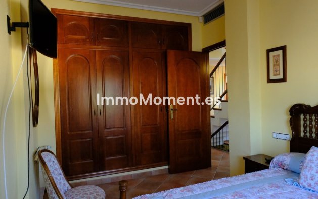 Wiederverkauf - Villa - Orihuela - Orihuela Centro