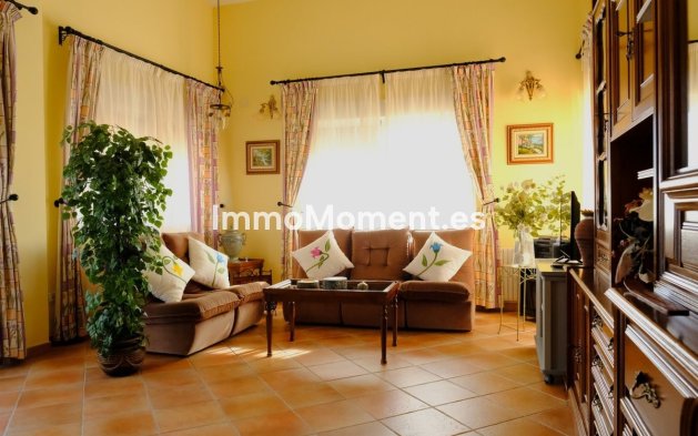 Wiederverkauf - Villa - Orihuela - Orihuela Centro