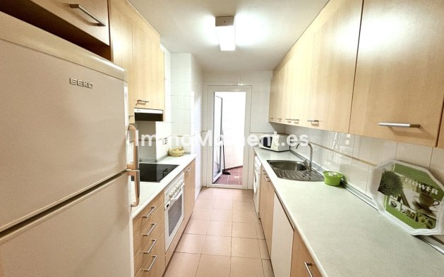 Wiederverkauf - Wohnung - Manilva - San Luis de Sabinillas