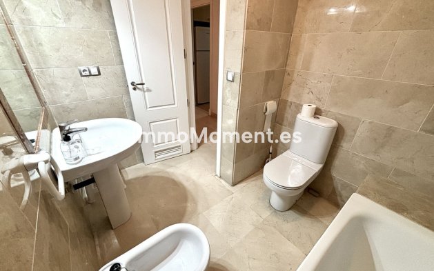 Wiederverkauf - Wohnung - Manilva - San Luis de Sabinillas