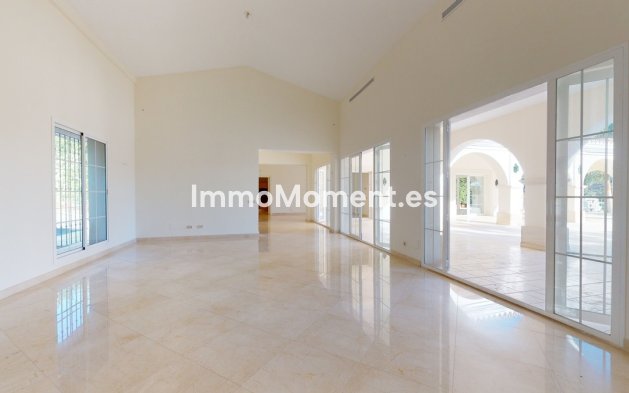 Resale - Villa - Benahavís - Los Arqueros