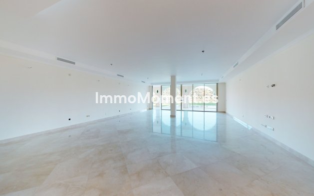 Resale - Villa - Benahavís - Los Arqueros