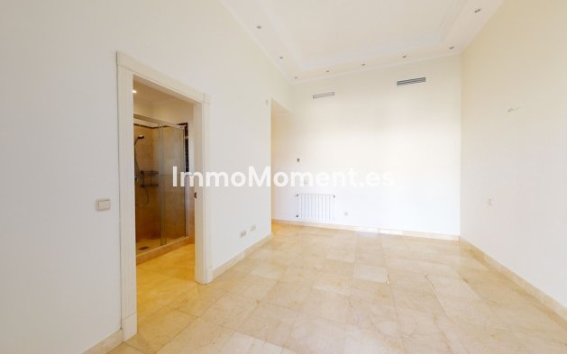 Resale - Villa - Benahavís - Los Arqueros