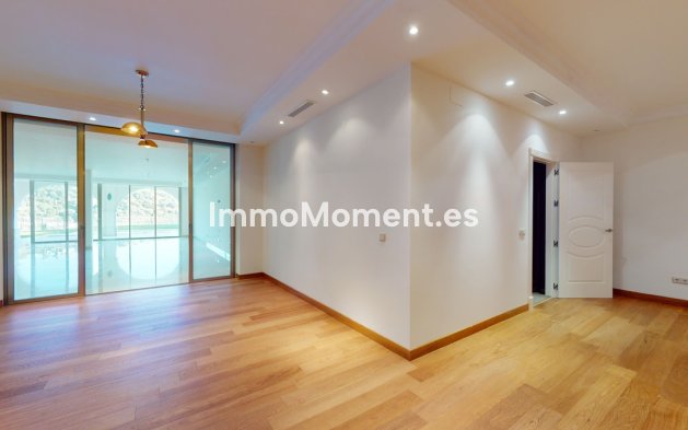 Resale - Villa - Benahavís - Los Arqueros