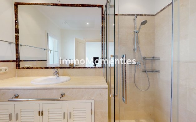 Resale - Villa - Benahavís - Los Arqueros