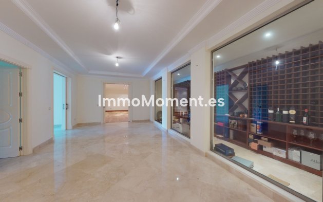 Resale - Villa - Benahavís - Los Arqueros