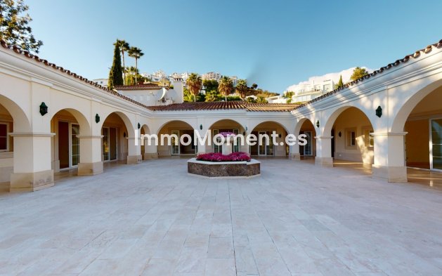 Resale - Villa - Benahavís - Los Arqueros