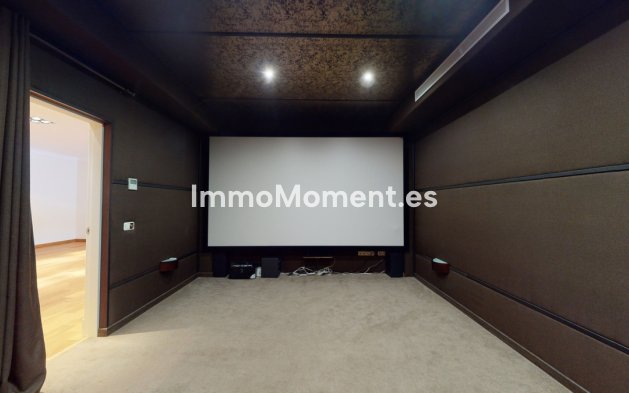 Resale - Villa - Benahavís - Los Arqueros