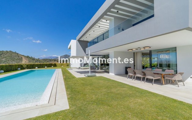 Resale - Villa - Benahavís - Los Arqueros