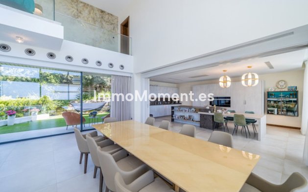 Resale - Villa - Benahavís - Los Arqueros