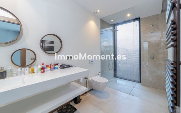 Resale - Villa - Benahavís - Los Arqueros