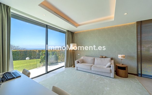 Resale - Villa - Benahavís - Los Arqueros