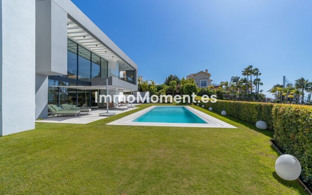 Resale - Villa - Benahavís - Los Arqueros