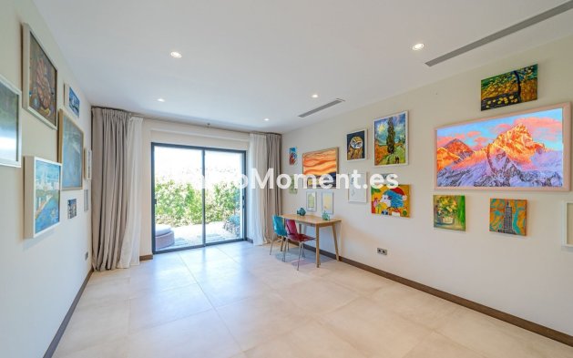 Resale - Villa - Benahavís - Los Arqueros