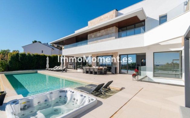 Resale - Villa - Benahavís - Los Arqueros