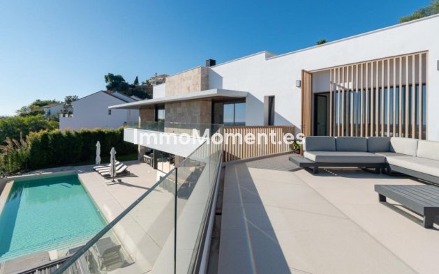 Resale - Villa - Benahavís - Los Arqueros