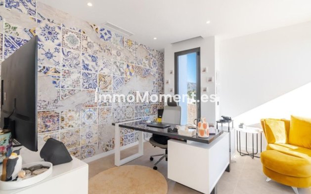 Resale - Villa - Benahavís - Los Arqueros