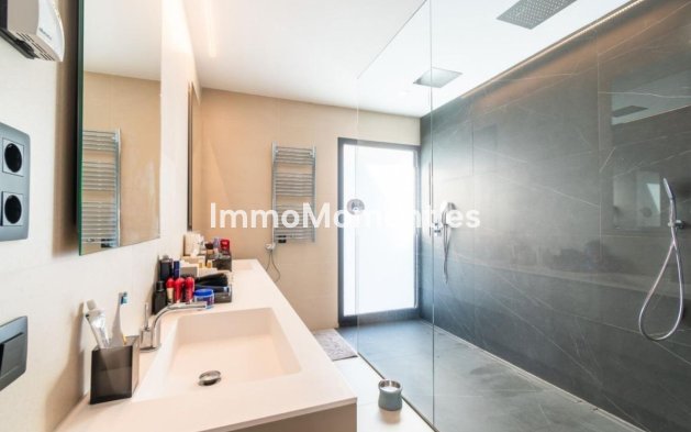 Resale - Villa - Benahavís - Los Arqueros