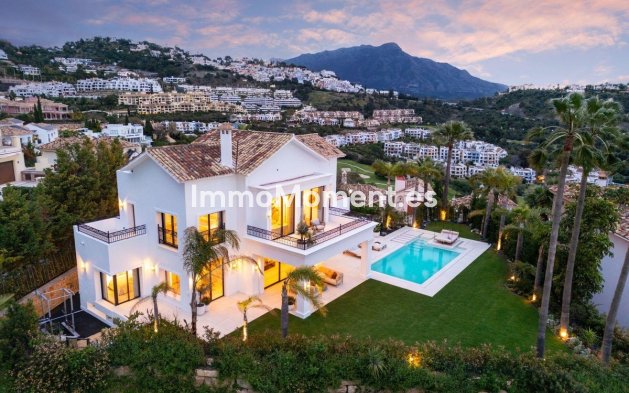 Resale - Villa - Benahavís - Los Arqueros