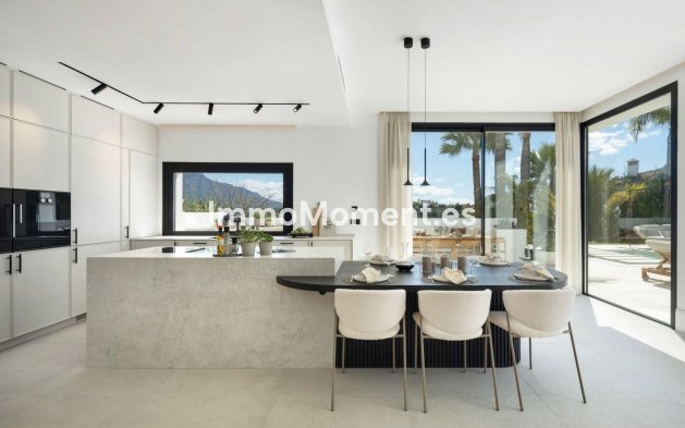 Resale - Villa - Benahavís - Los Arqueros