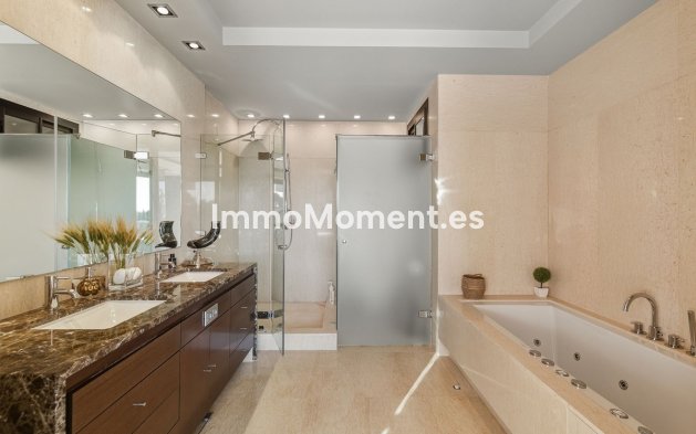 Wiederverkauf - Wohnung - Marbella - Nueva Andalucía