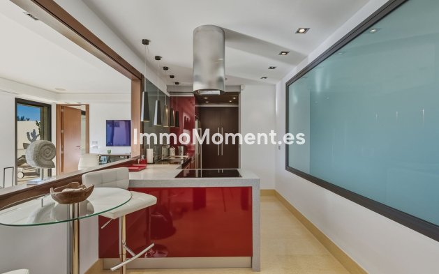 Wiederverkauf - Wohnung - Marbella - Nueva Andalucía