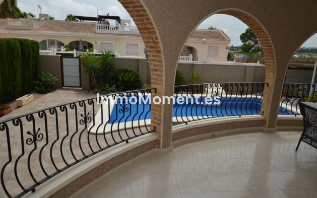 Bestaande woning - Villa - Benijofar