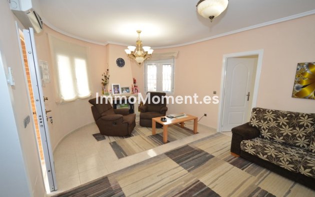 Bestaande woning - Villa - Benijofar