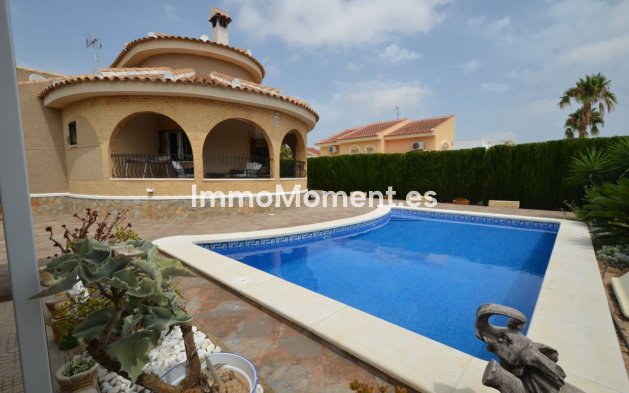 Bestaande woning - Villa - Benijofar