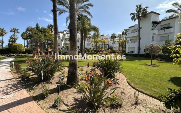 Wiederverkauf - Wohnung - Estepona  - Costalita