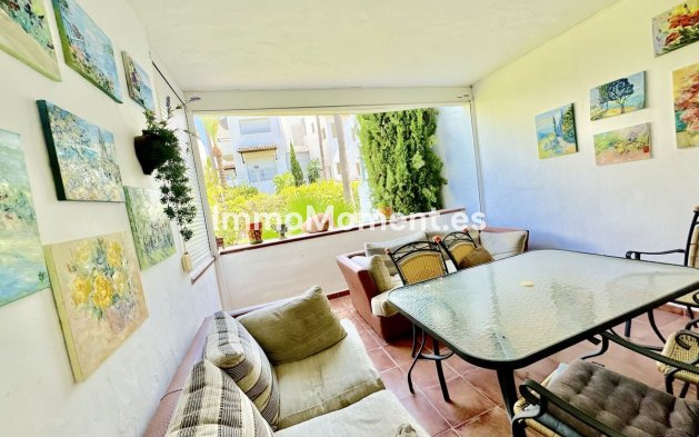 Wiederverkauf - Wohnung - Estepona  - Costalita