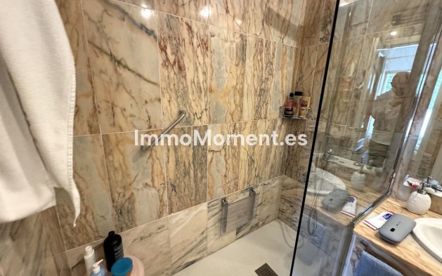 Revente - Appartement - Marbella - Nueva Andalucía