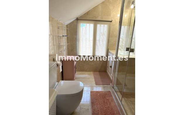 Revente - Appartement - Marbella - Nueva Andalucía