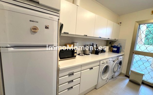 Revente - Appartement - Marbella - Nueva Andalucía