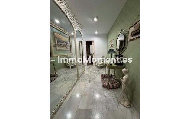 Revente - Appartement - Marbella - Nueva Andalucía