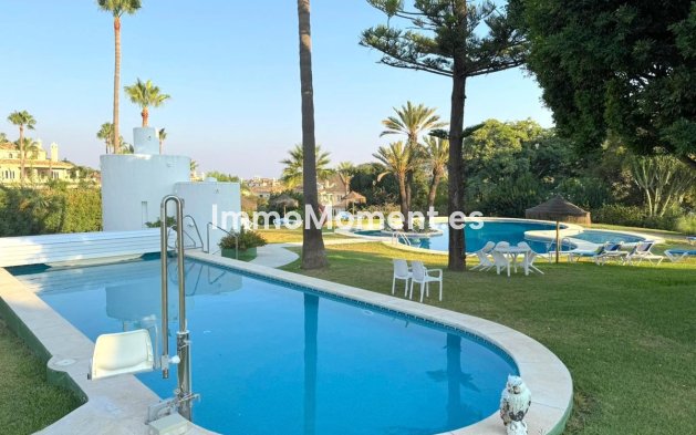 Revente - Appartement - Marbella - Nueva Andalucía