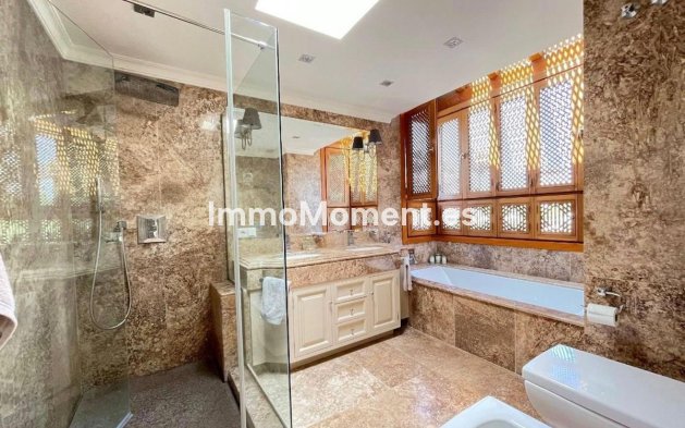 Resale - Villa - Estepona - New Golden Mile