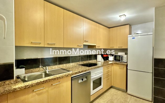 Revente - Appartement - Estepona  - Estepona Centro