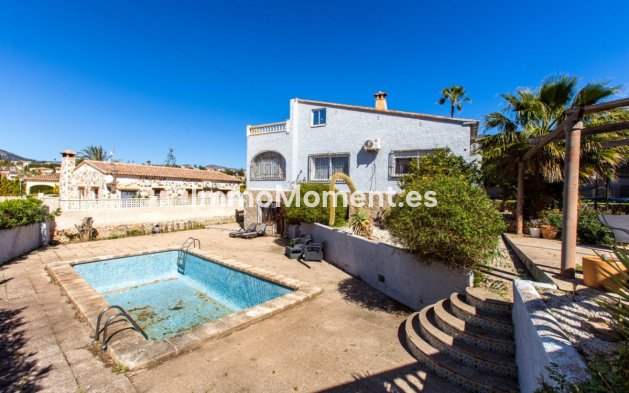 Resale - Villa - Calpe - Calpe Centro