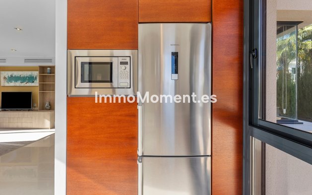 Wiederverkauf - Villa - Orihuela - La Zenia