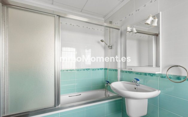 Revente - Villa - Orihuela - Orihuela Costa