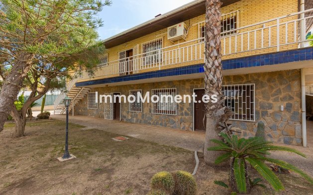 Revente - Villa - Orihuela - Orihuela Costa