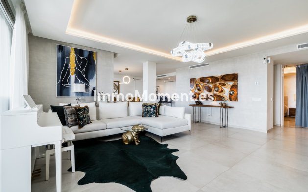 Revente - Appartement - Marbella - Aloha